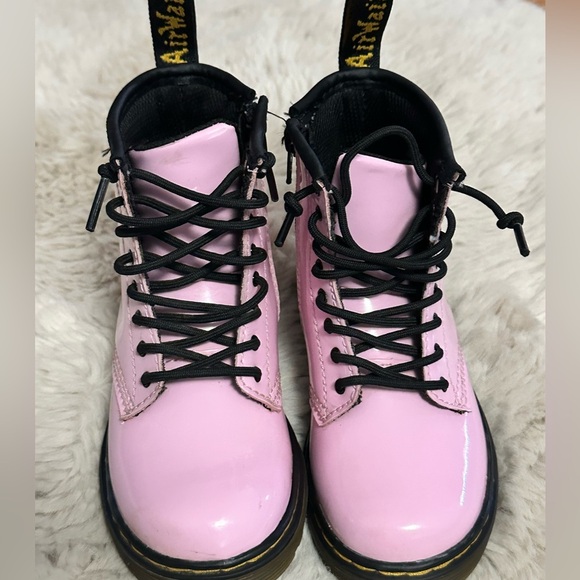 EUC Dr. Martens 1460 Boot - Kids Size 9 - Picture 4 of 12